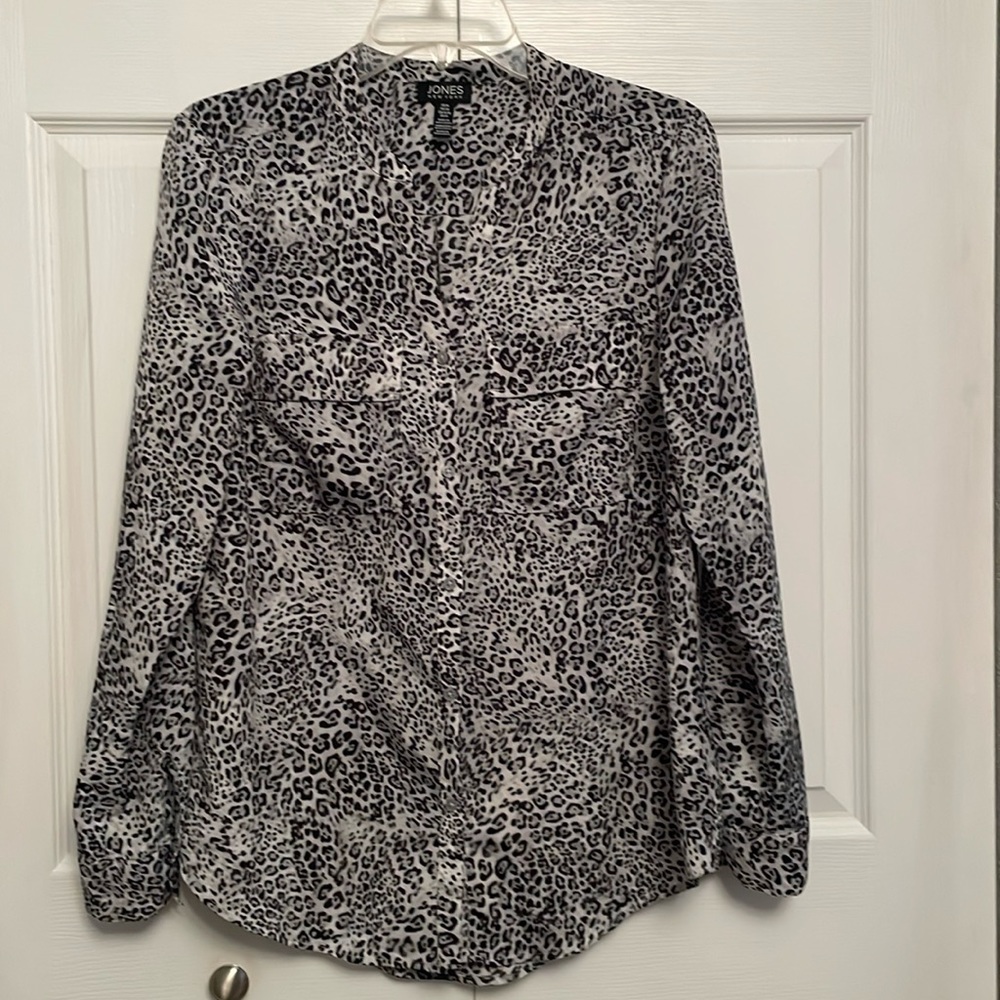 Jones New York Leopard Print Button Down Blouse